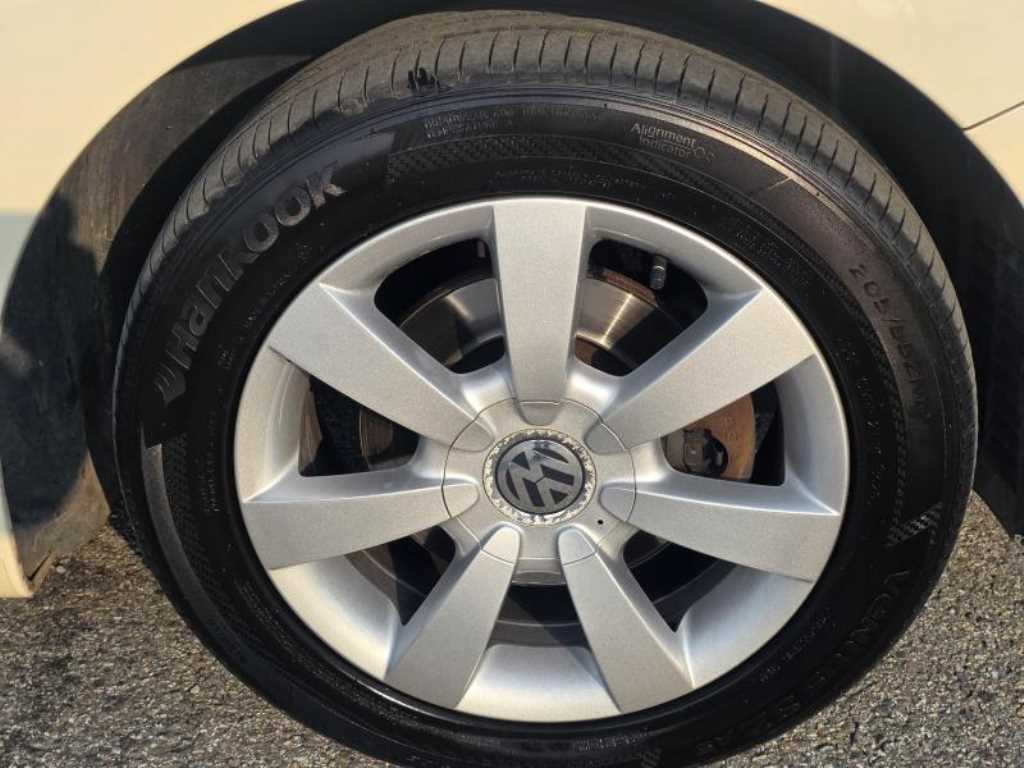 Volkswagen Beetle - Vista 10