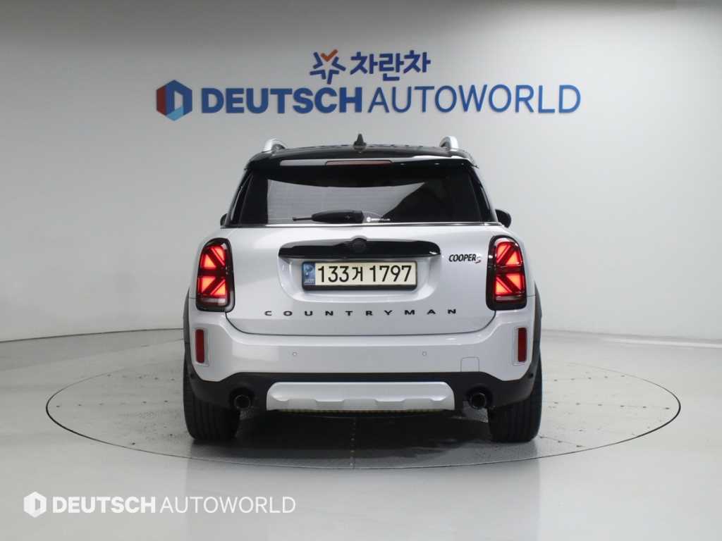 Mini Countryman - Vista 4