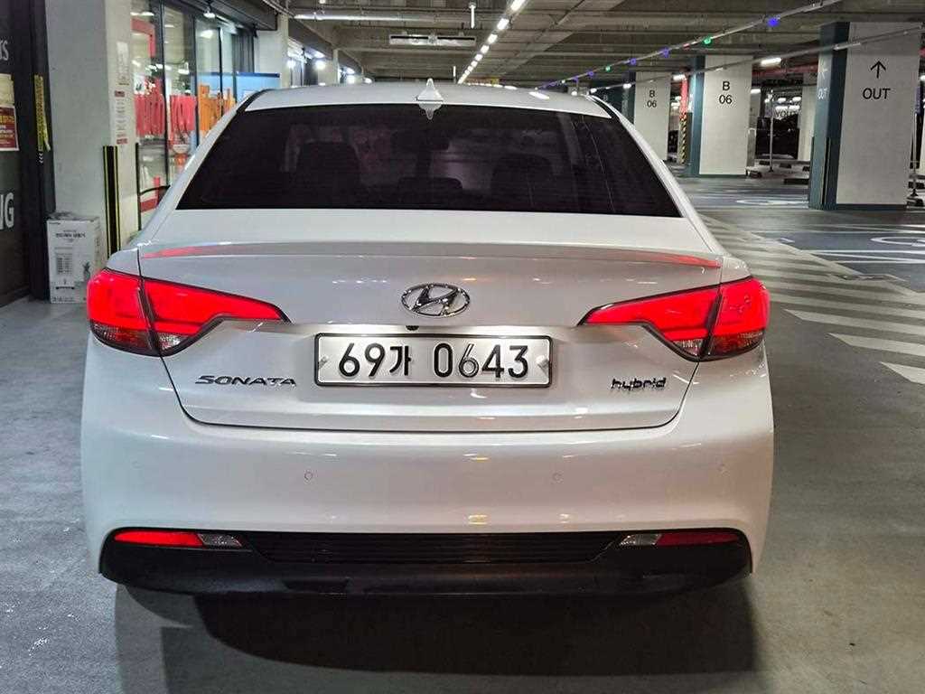 HYUNDAI Sonata - Vista 5