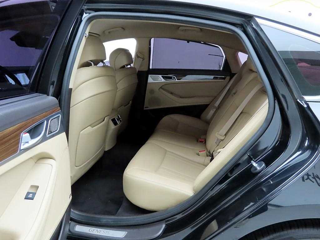 Genesis G80 2017 Negro - Importación desde Corea - HF Imports Iquique - Foto 14