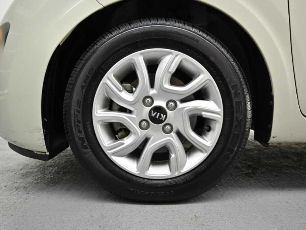 KIA Morning - Vista 6