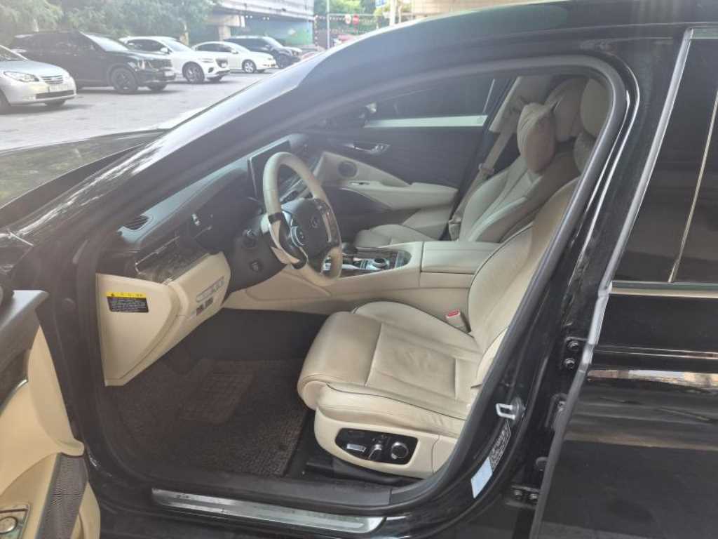 KIA K9 - Vista 3