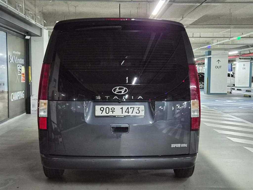 HYUNDAI Staria - Vista 5