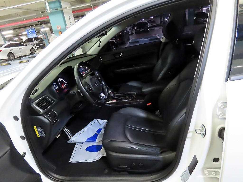 KIA K5 - Vista 6