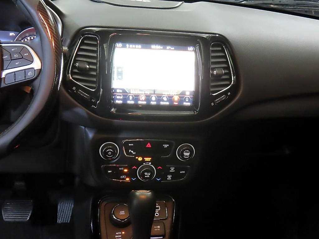 Jeep Compass - Vista 11