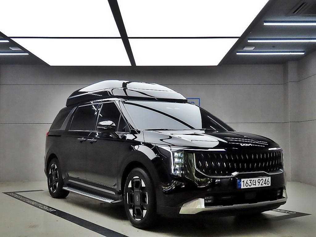 KIA Carnival 2026 Negro - Importación desde Corea - HF Imports Iquique - Foto 1
