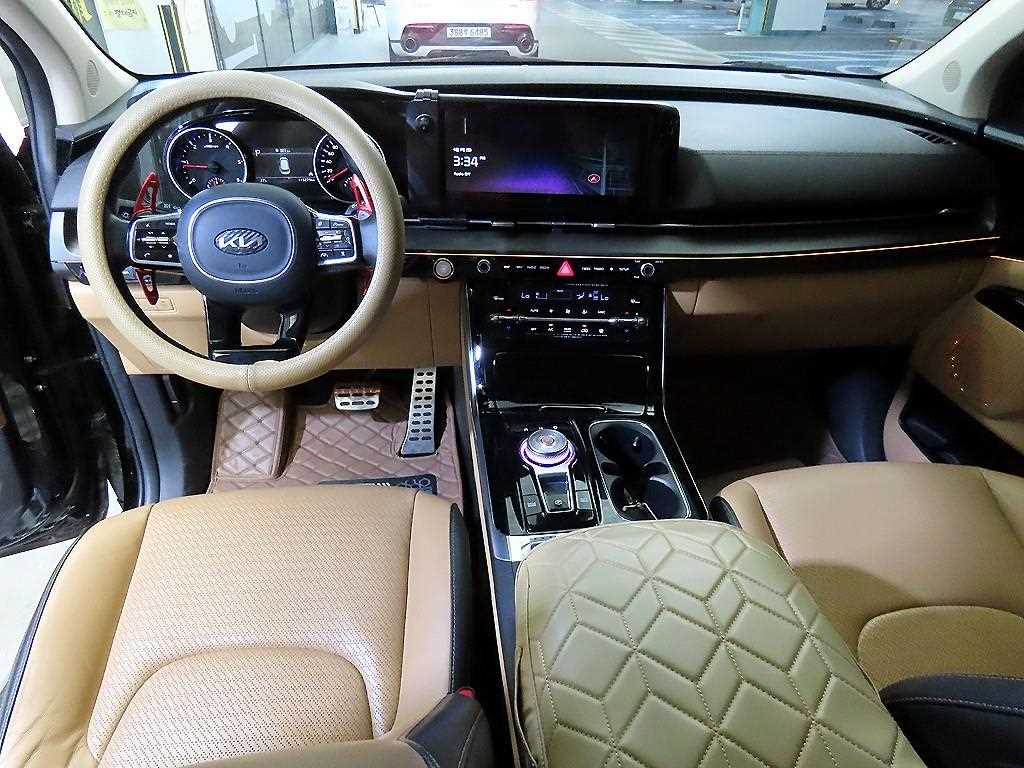 KIA Carnival - Vista 10