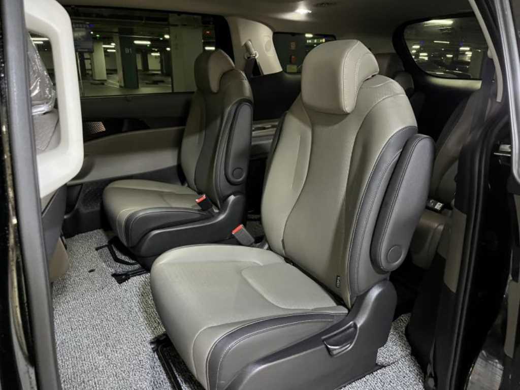KIA Carnival 2025 - Importación desde Corea - HF Imports Iquique - Foto 16