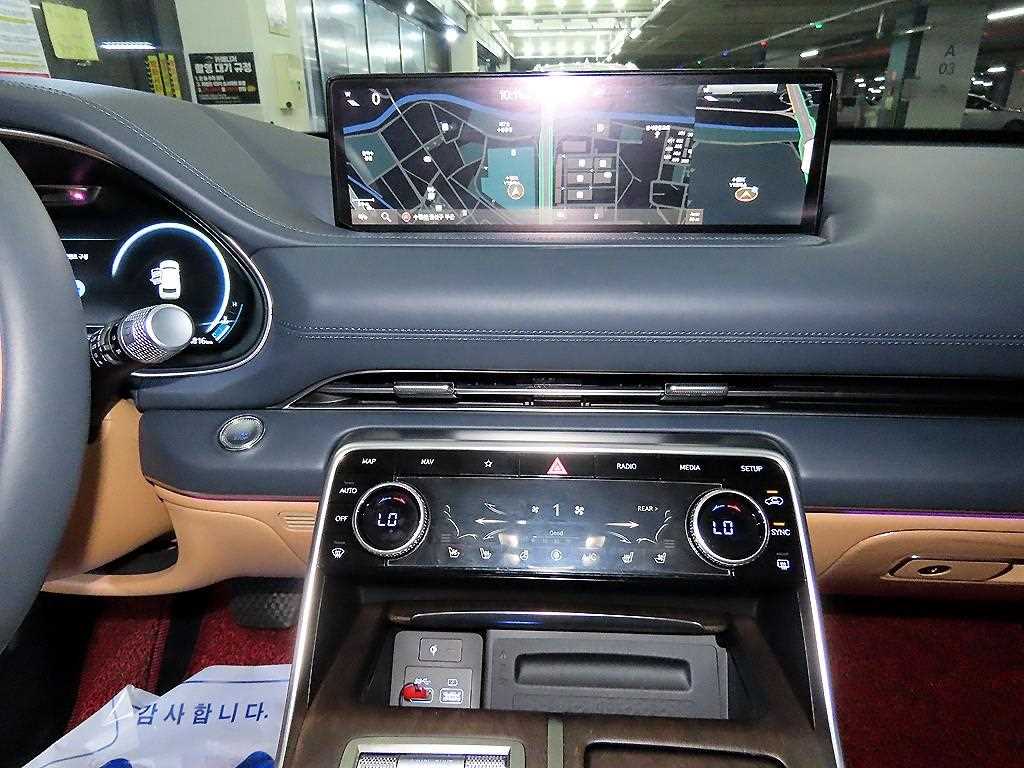Genesis GV80 - Vista 11