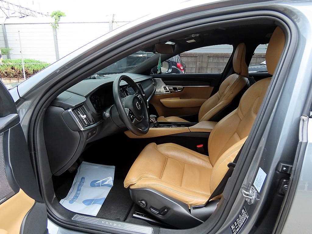 Volvo V90 - Vista 5