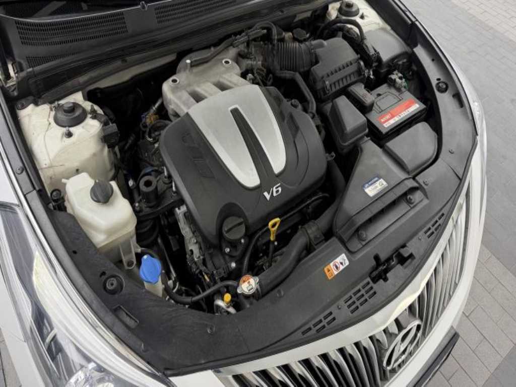 HYUNDAI Grandeur - Vista 5