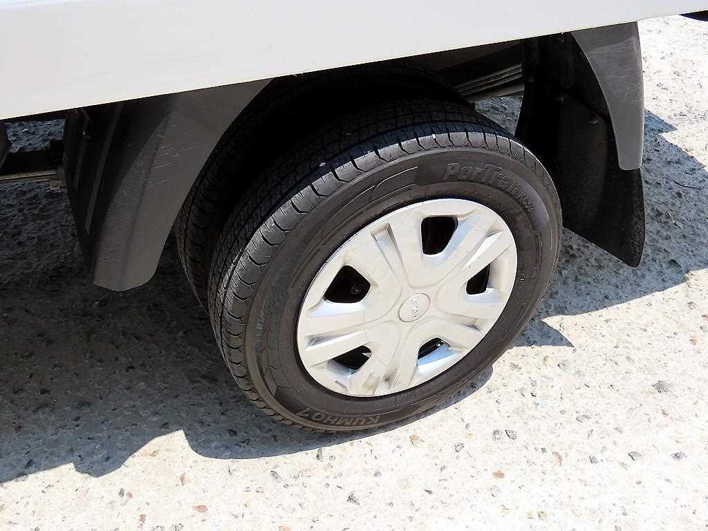 Small Truck Normal Box(High Deck) 2025 Blanco - Importación desde Corea - HF Imports Iquique - Foto 18