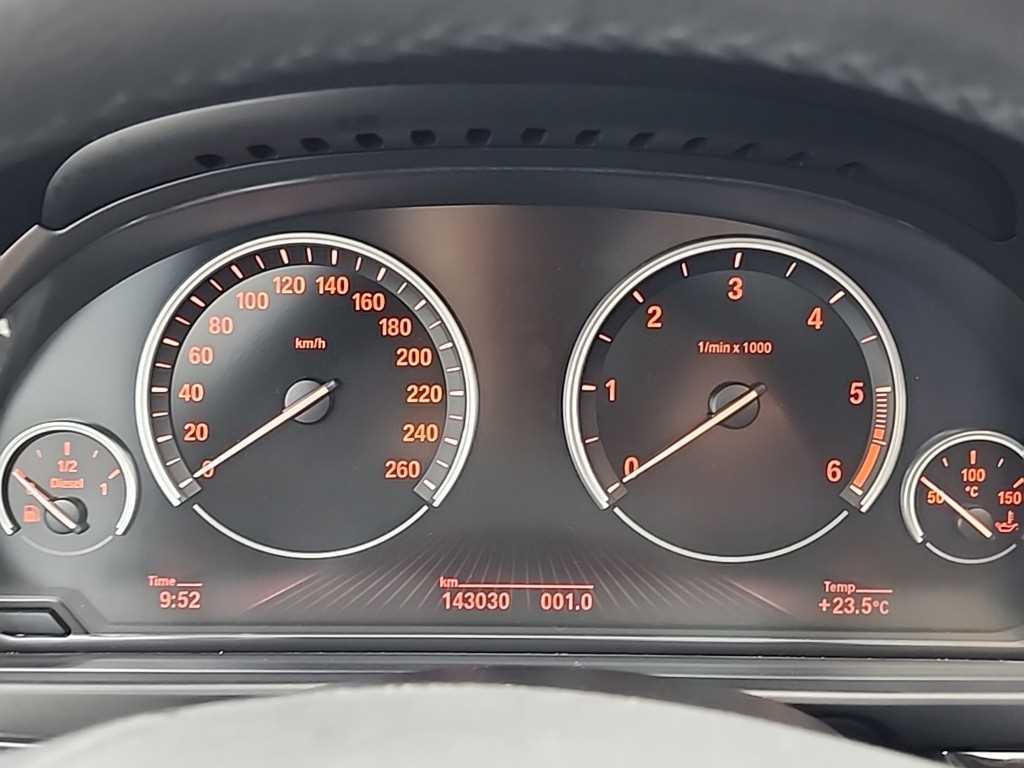 BMW 5 Series - Vista 6