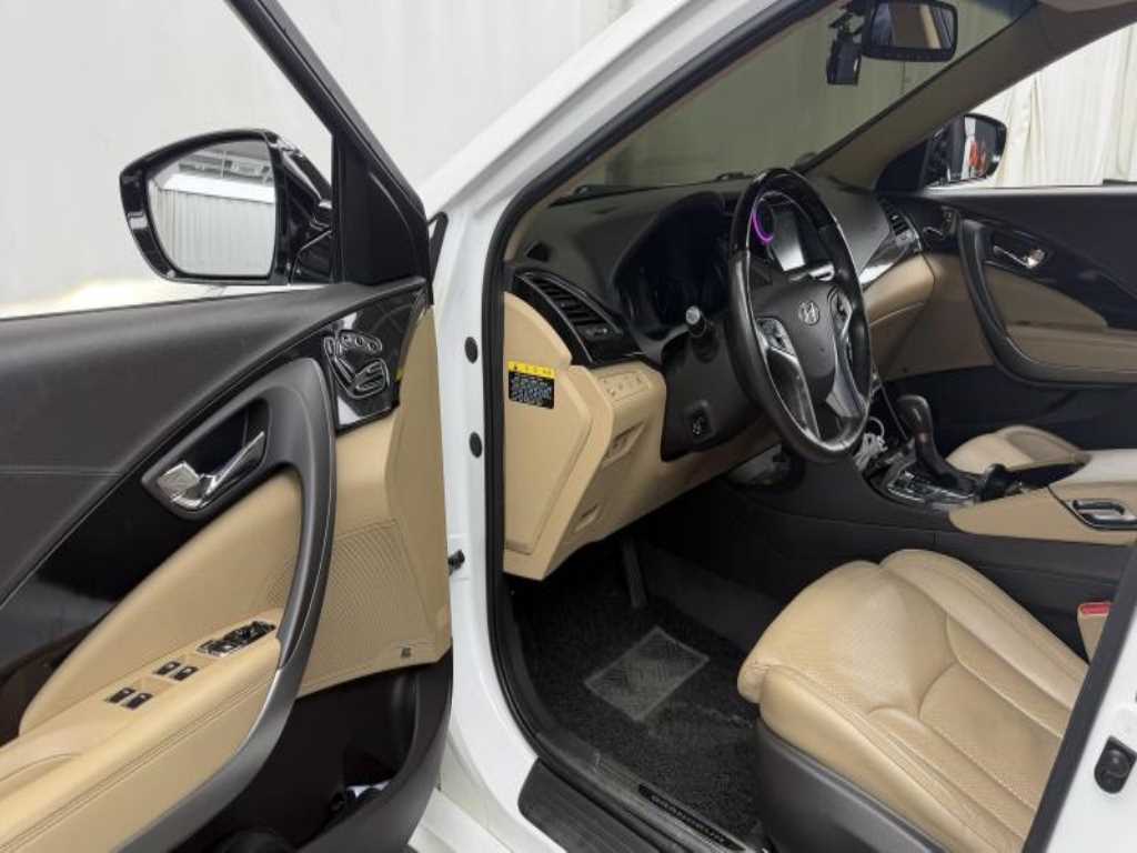 HYUNDAI Grandeur 2015 Blanco - Importación desde Corea - HF Imports Iquique - Foto 14