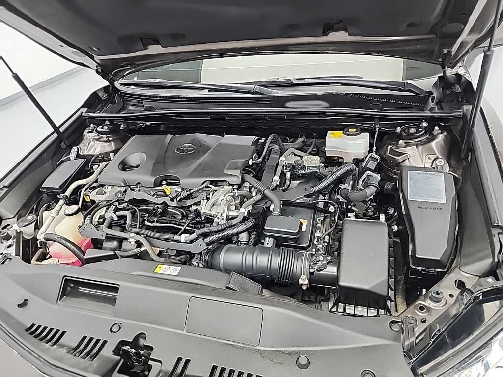 Toyota Camry - Vista 5