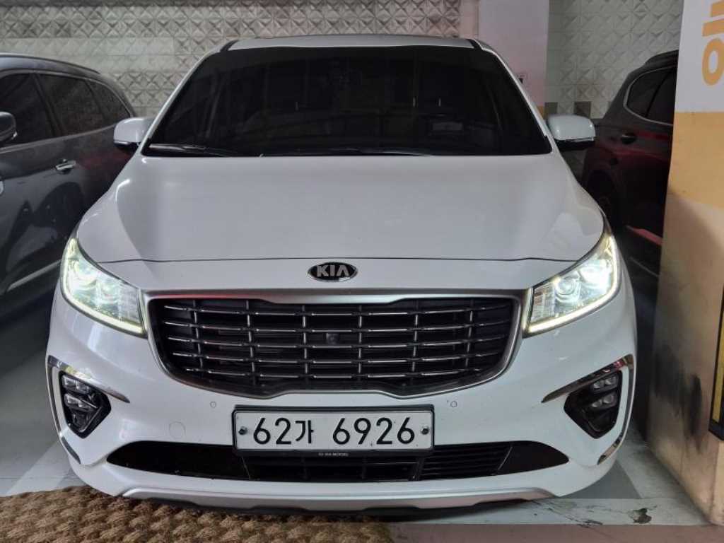 KIA Carnival 2019 Blanco - Importación desde Corea - HF Imports Iquique - Foto 1