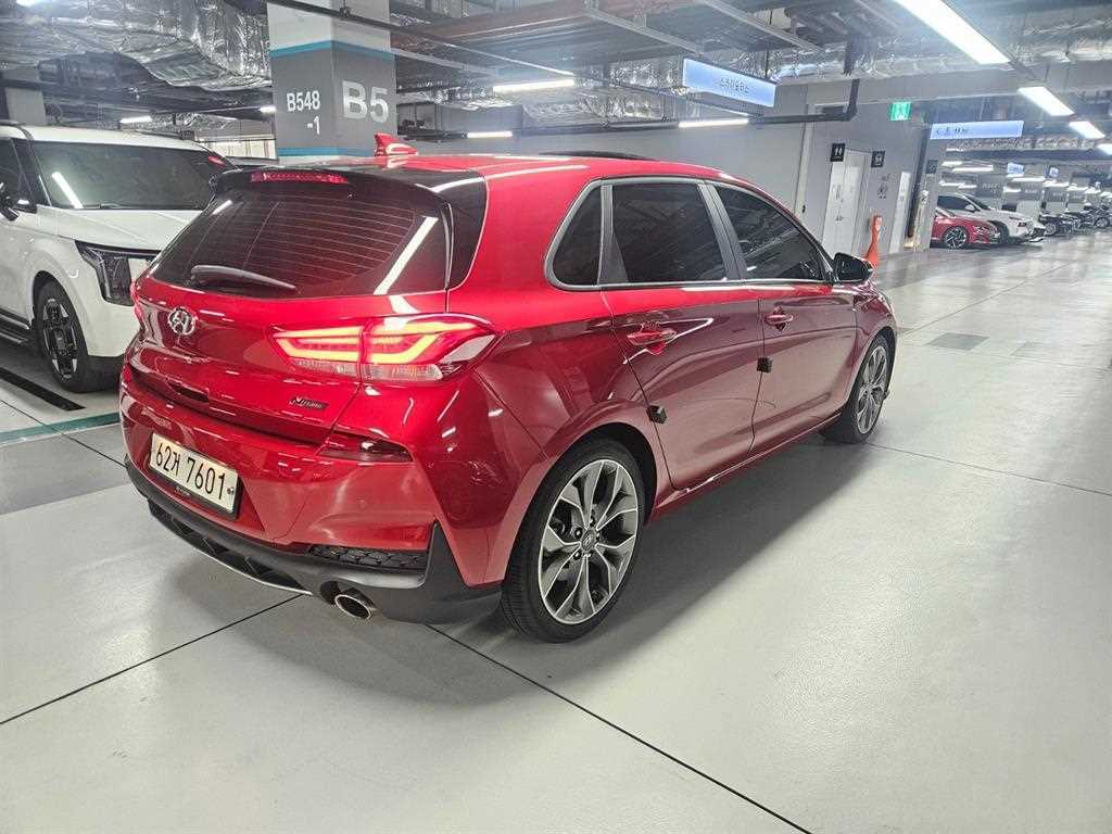 HYUNDAI i30 - Vista 4