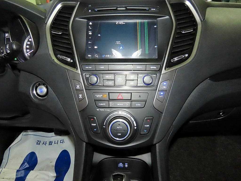 HYUNDAI Santa Fe - Vista 11