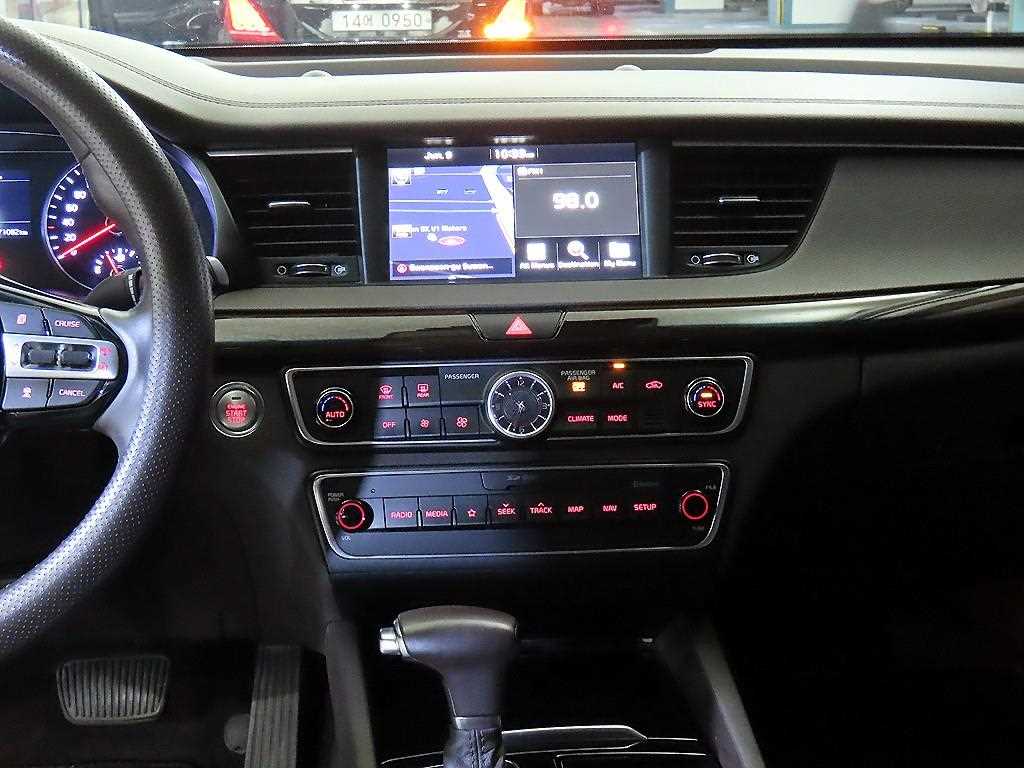 KIA K7 - Vista 11