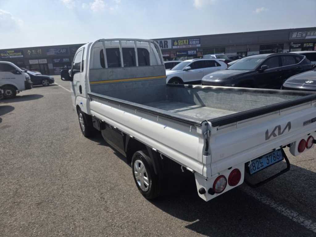 Small Truck Cargo (small) - Vista 6