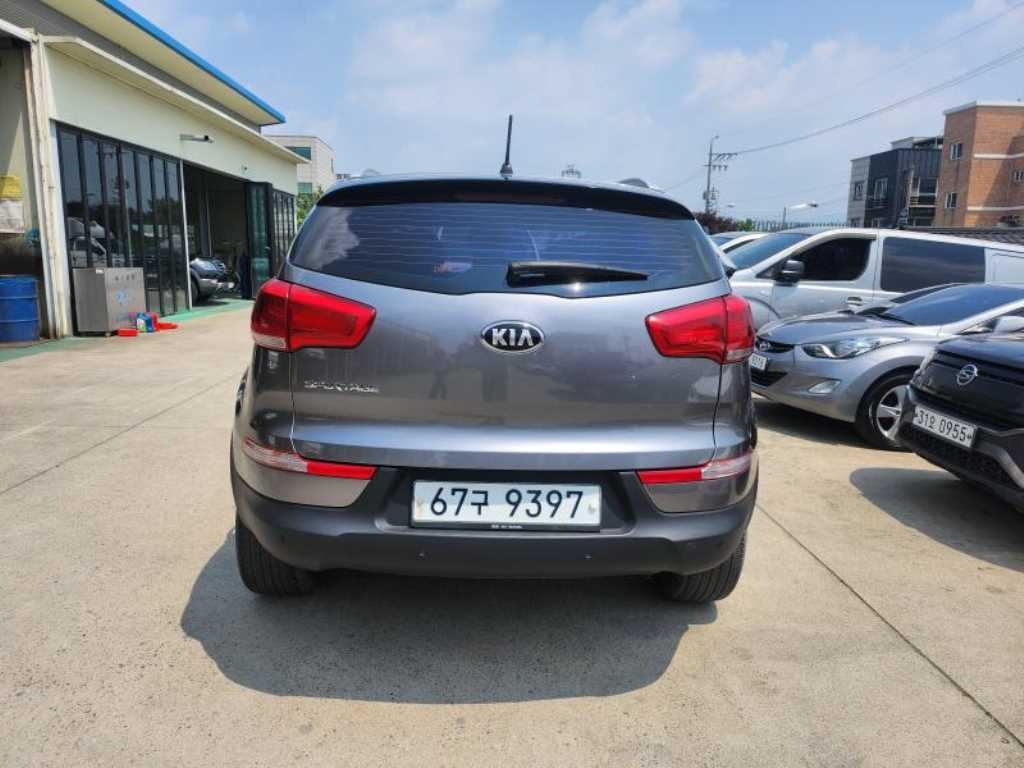 KIA Sportage - Vista 4