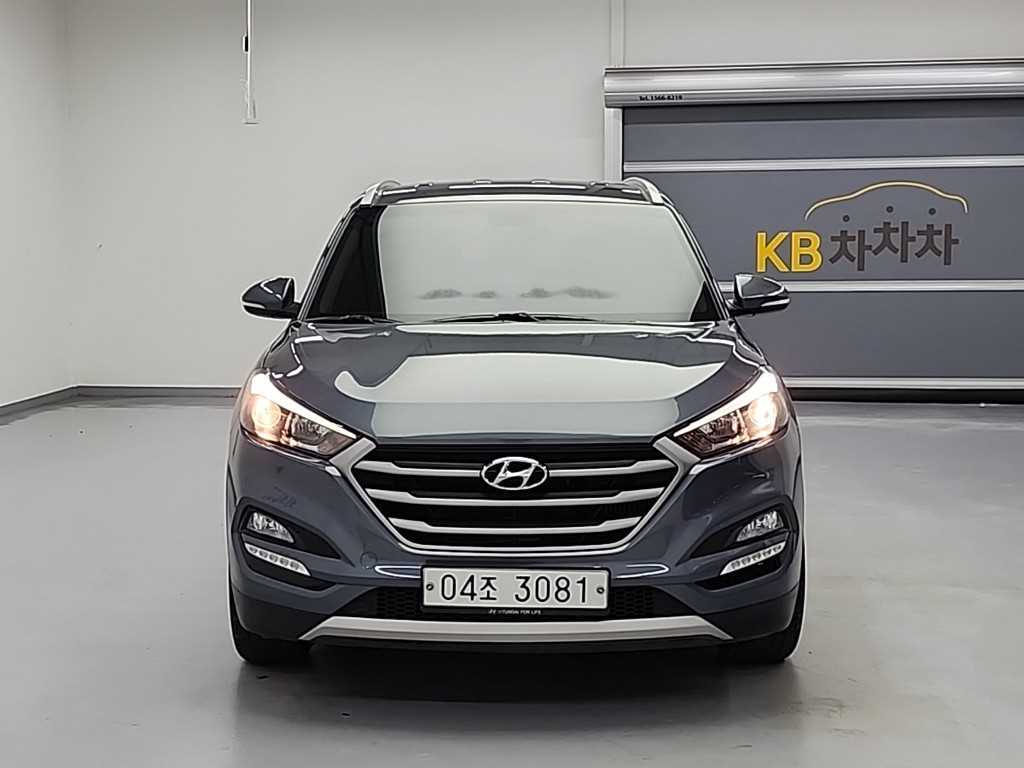 HYUNDAI Tucson - Vista 2