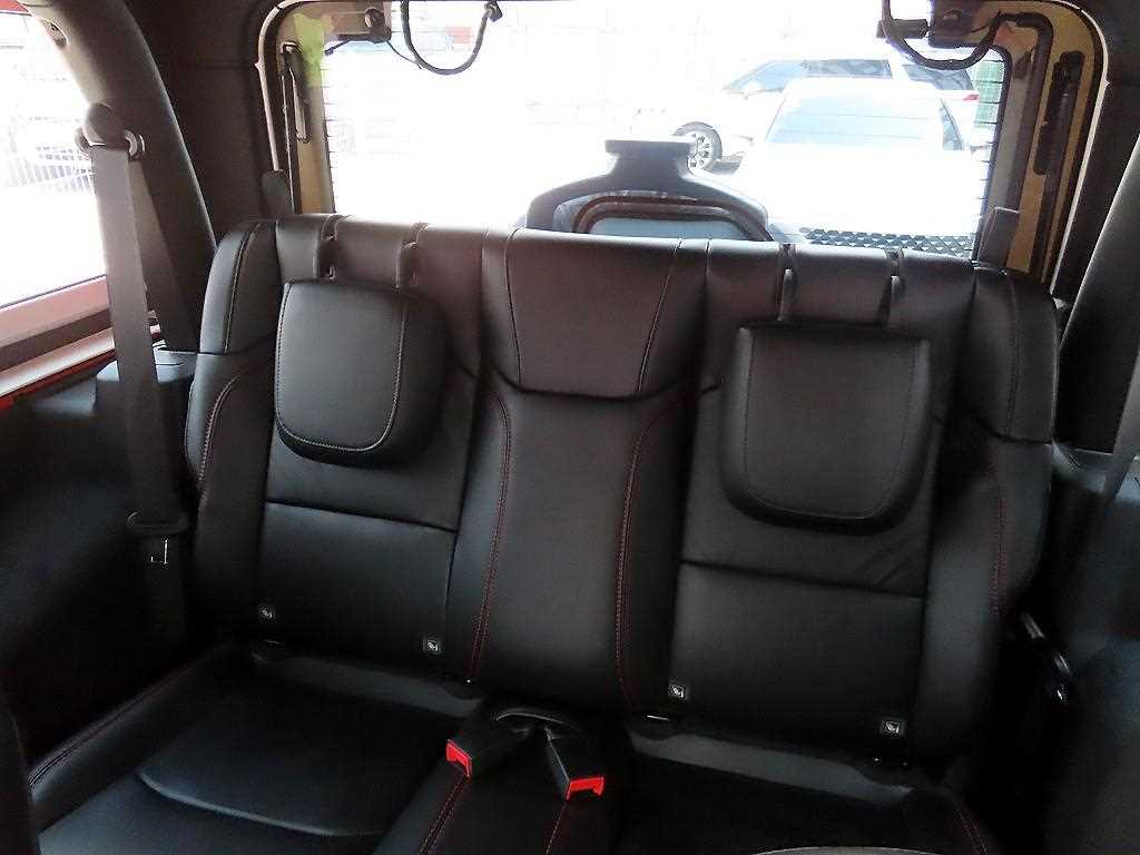 Jeep Wrangler - Vista 7