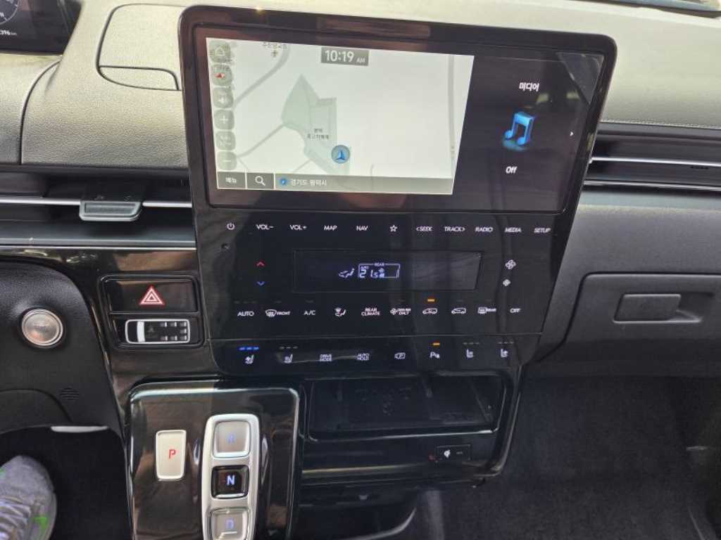 HYUNDAI Staria - Vista 8