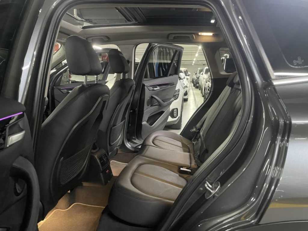 BMW X1 2022 Gris - Importación desde Corea - HF Imports Iquique - Foto 19