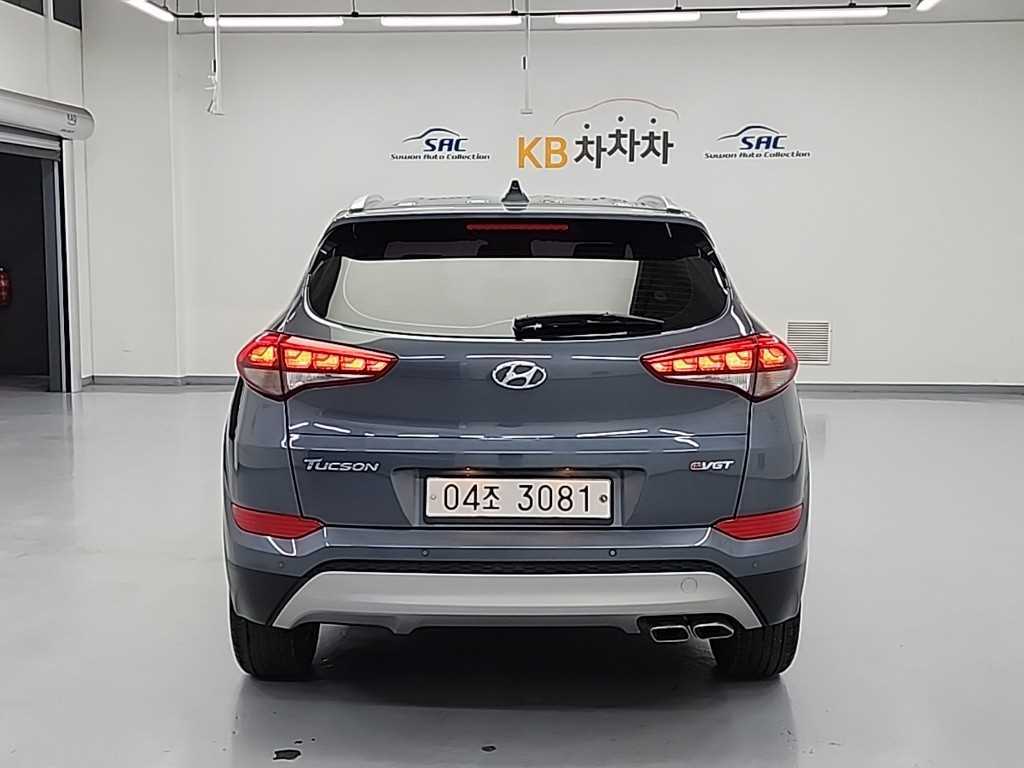 HYUNDAI Tucson - Vista 3