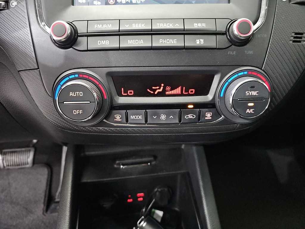 KIA K3 - Vista 10