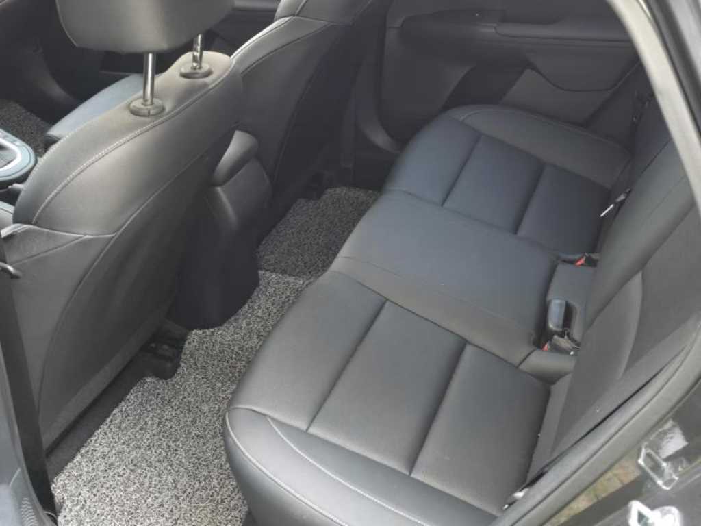 KIA K3 - Vista 7