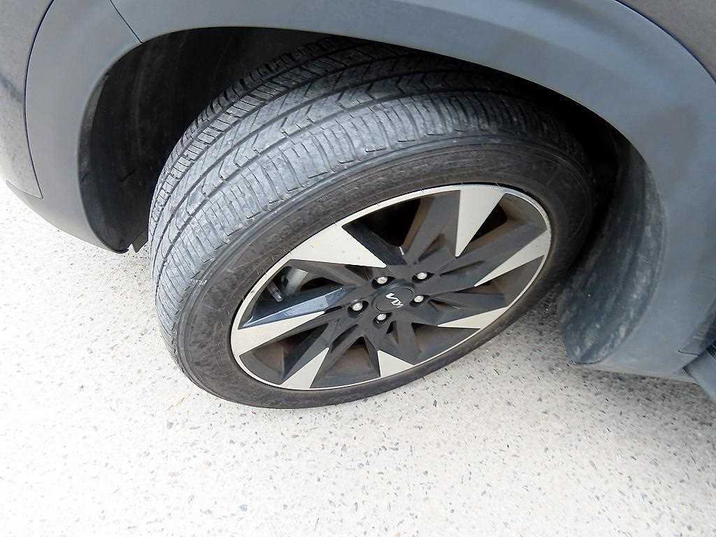 KIA Seltos 2023 Negro - Importación desde Corea - HF Imports Iquique - Foto 20