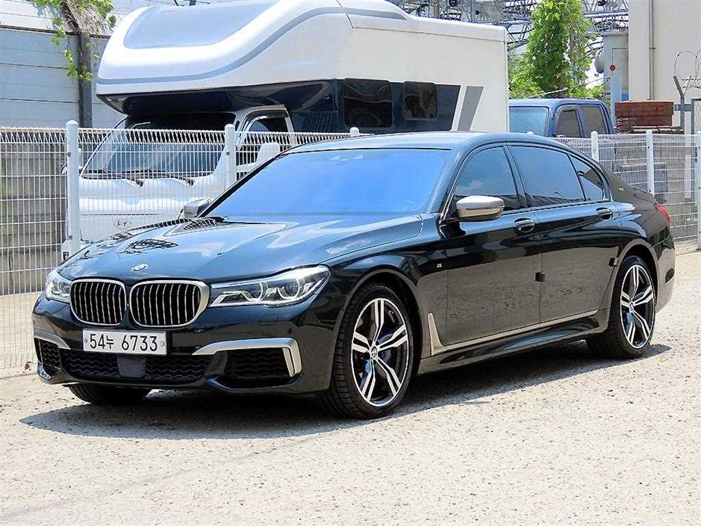 BMW 7 Series - Vista 2