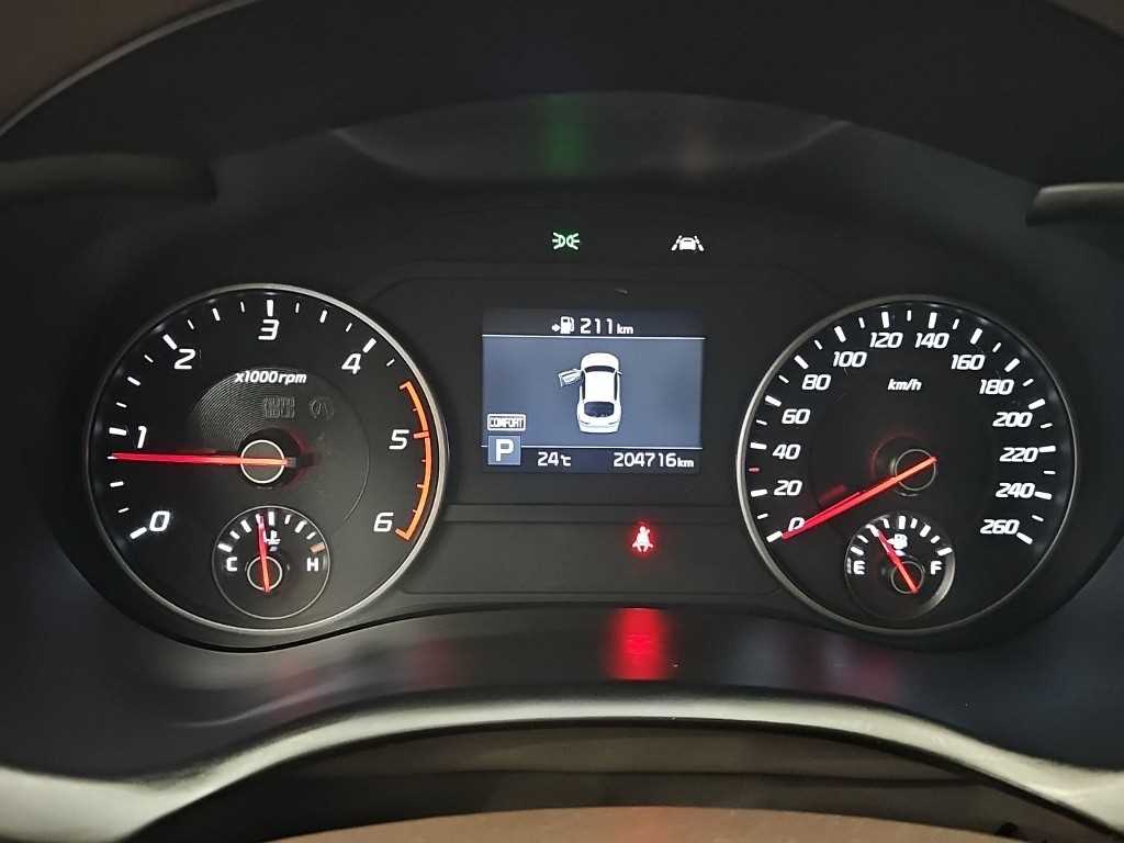 KIA Stinger - Vista 6