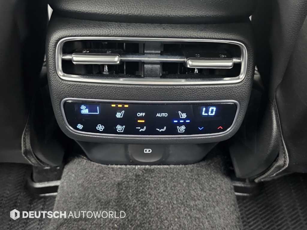 Genesis GV70 2025 Blanco - Importación desde Corea - HF Imports Iquique - Foto 16