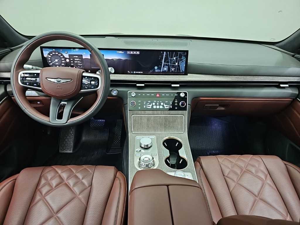 Genesis GV80 - Vista 7