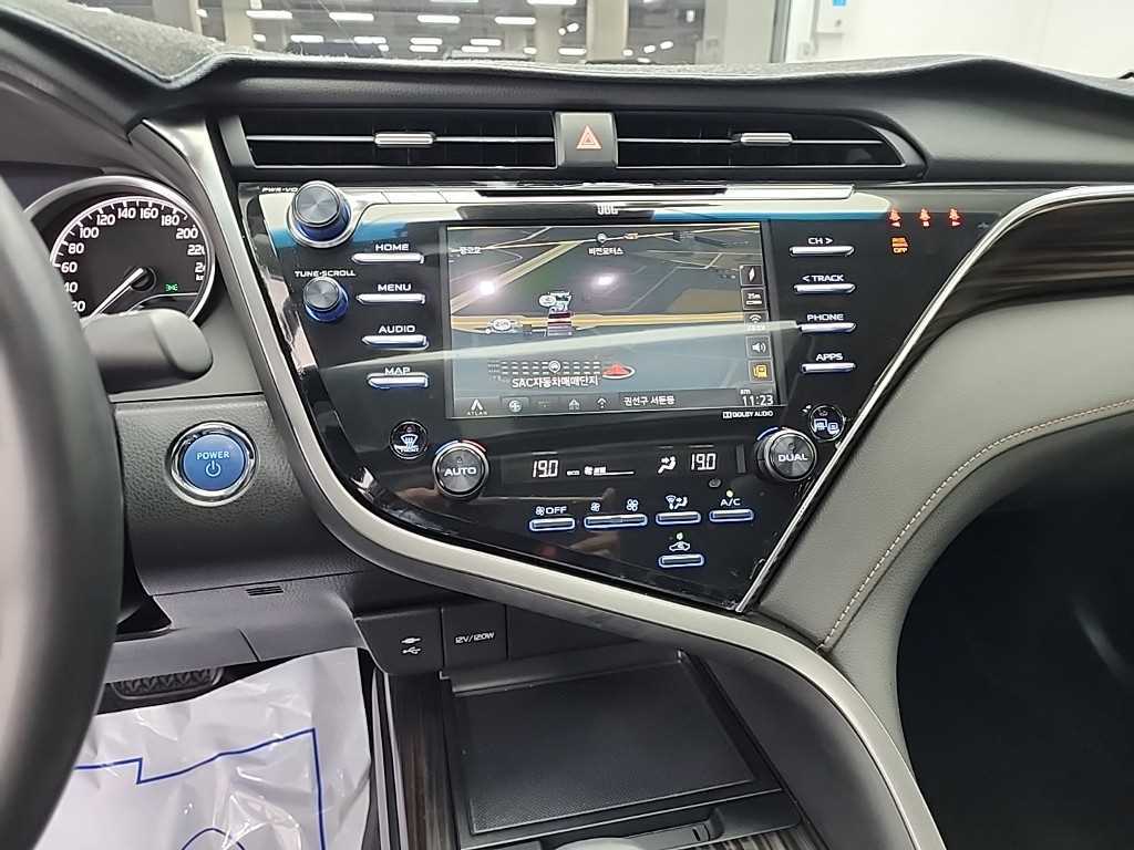 Toyota Camry - Vista 10