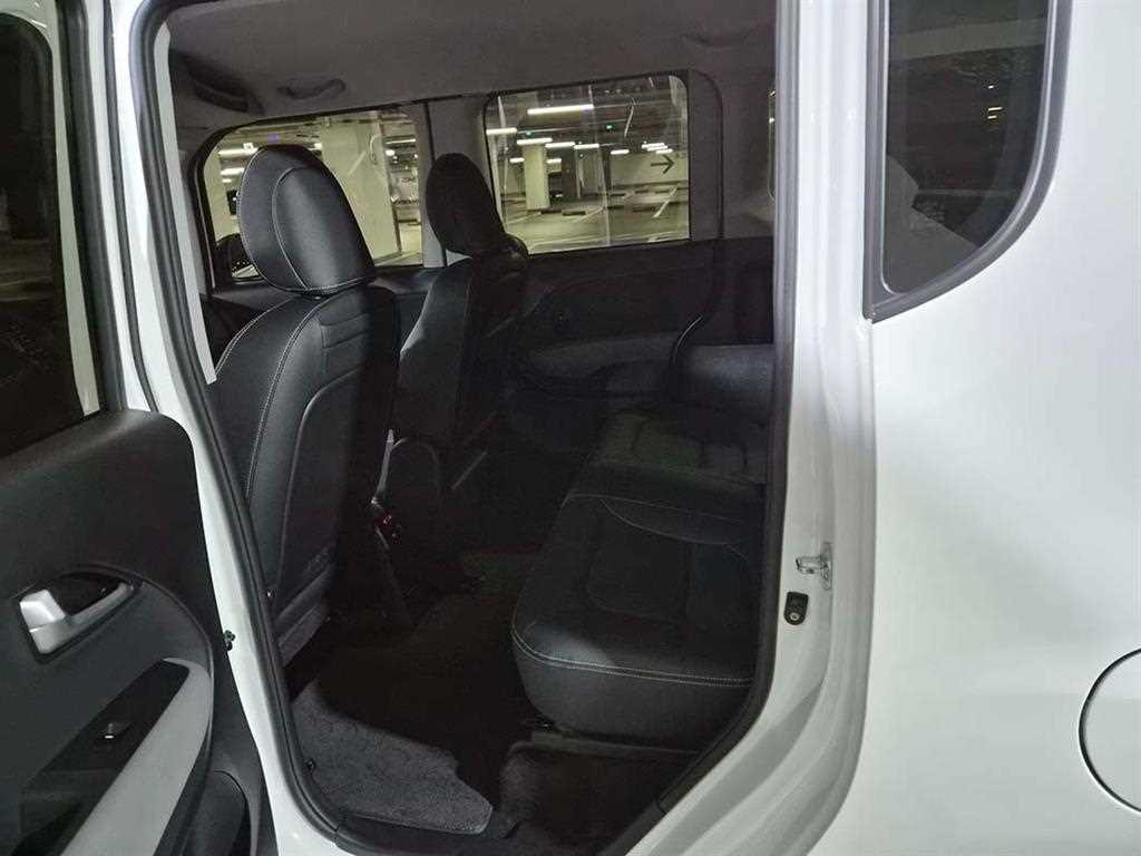 KIA Ray - Vista 7