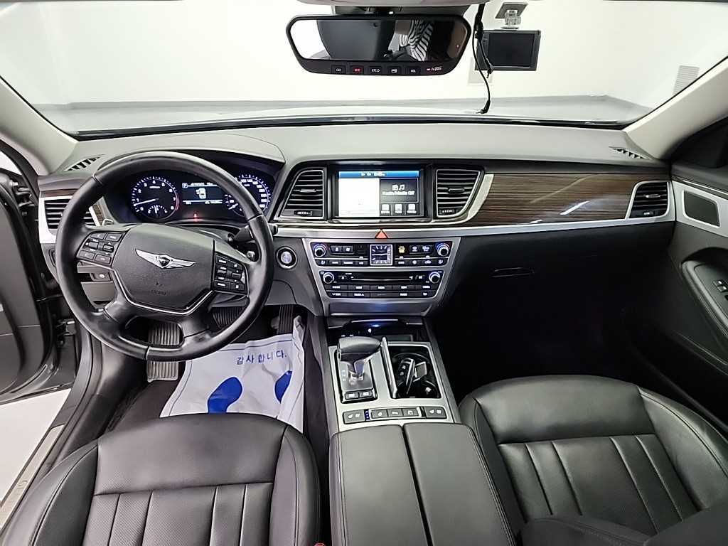 Genesis G80 - Vista 7