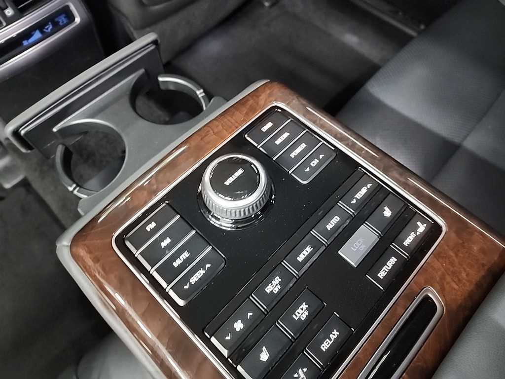 HYUNDAI Equus 2014 Negro - Importación desde Corea - HF Imports Iquique - Foto 15