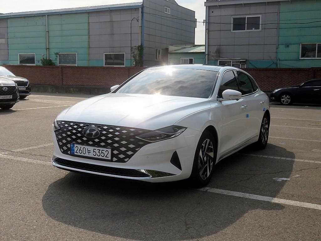 HYUNDAI Grandeur 2023 Blanco - Importación desde Corea - HF Imports Iquique - Foto 1
