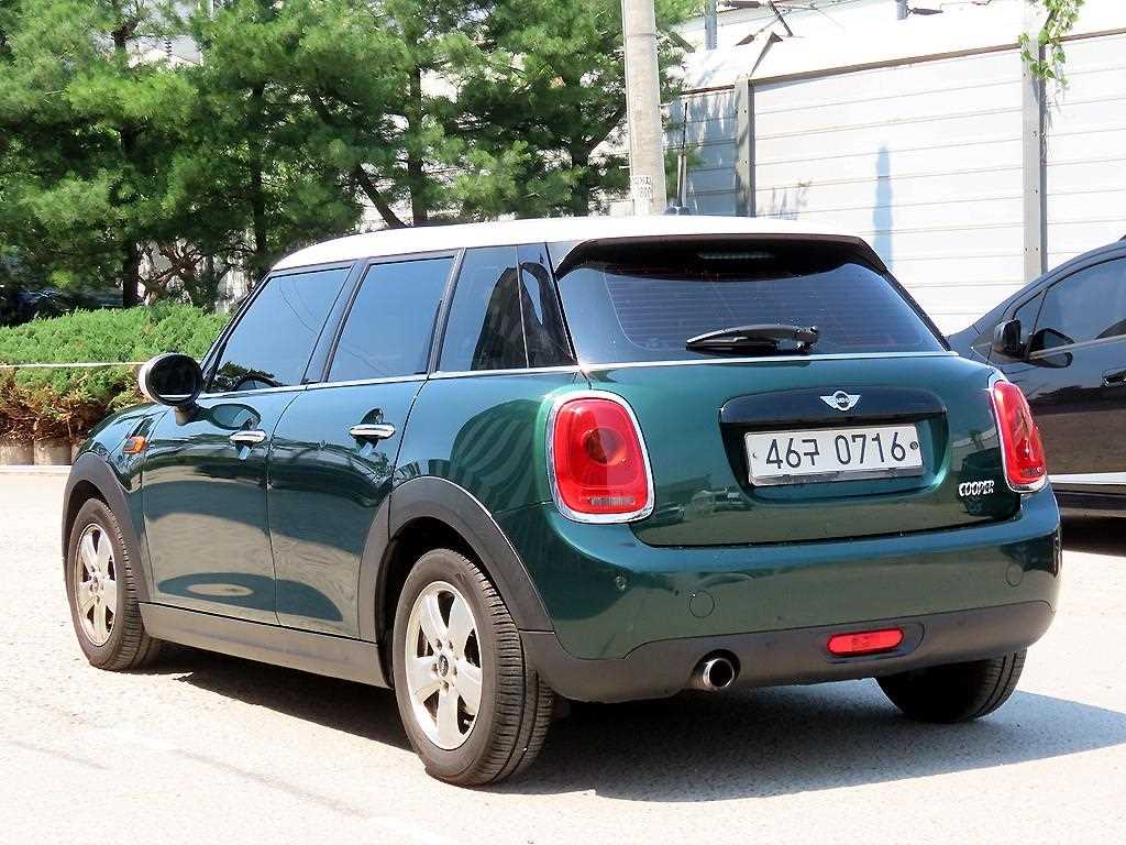 Mini Cooper - Vista 3