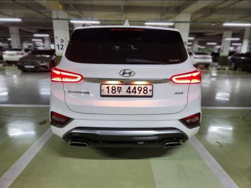 HYUNDAI Santa Fe - Vista 2
