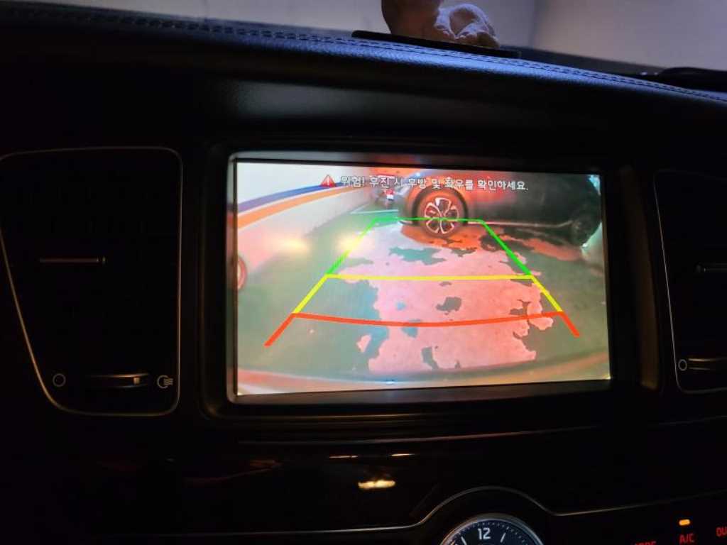 KIA K7 - Vista 9