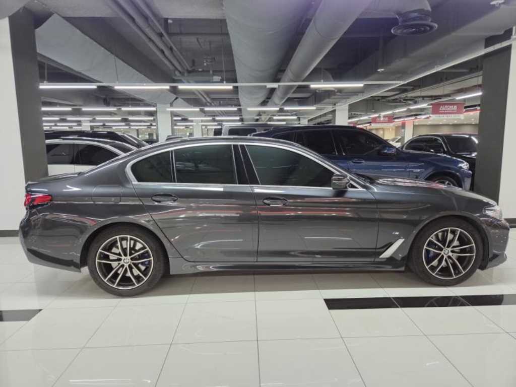 BMW 5 Series - Vista 2