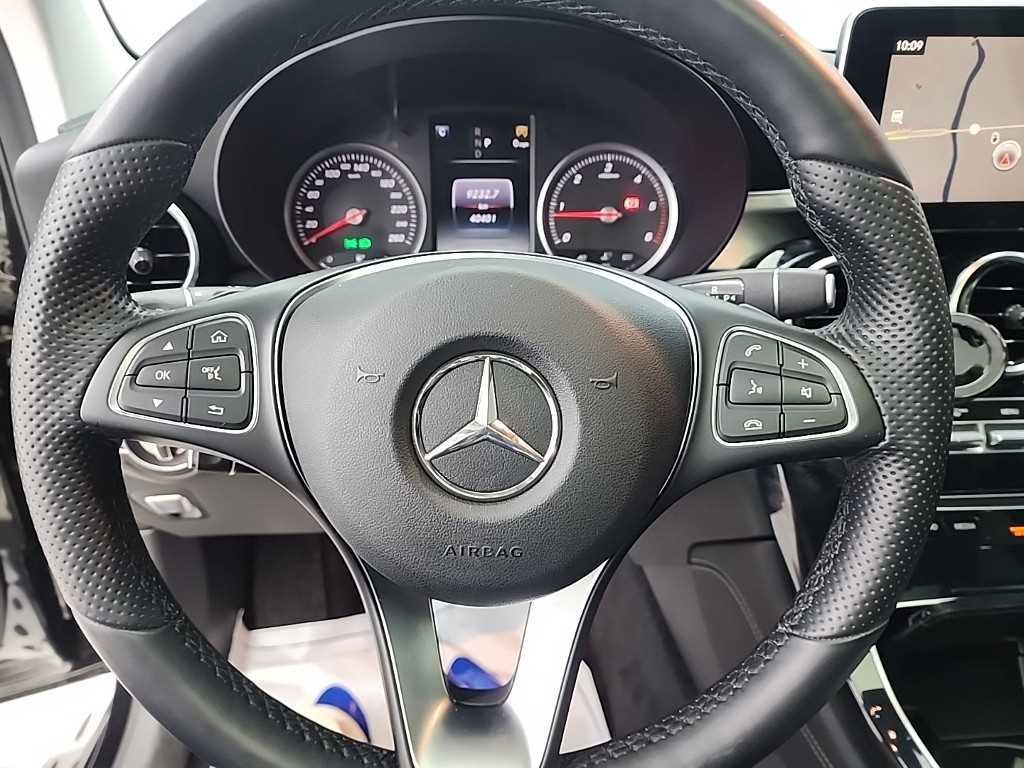 Mercedes Benz GLC Class - Vista 9
