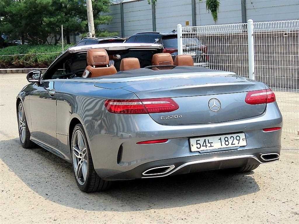 Mercedes Benz E class - Vista 7