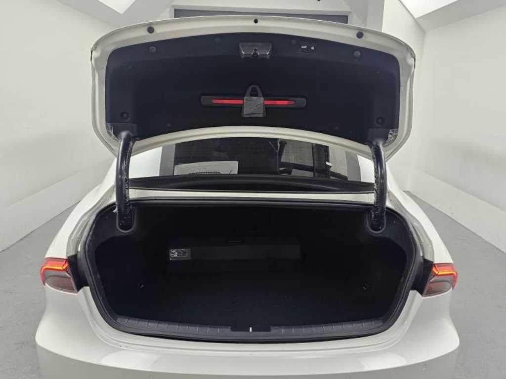 HYUNDAI Grandeur 2022 Blanco - Importación desde Corea - HF Imports Iquique - Foto 19