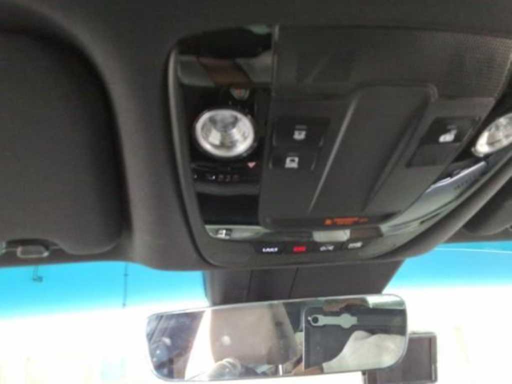 KIA K8 - Vista 9